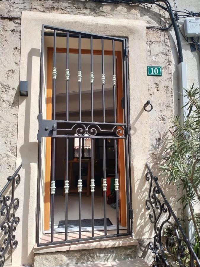 Apartement Victor Tourtour Bagian luar foto